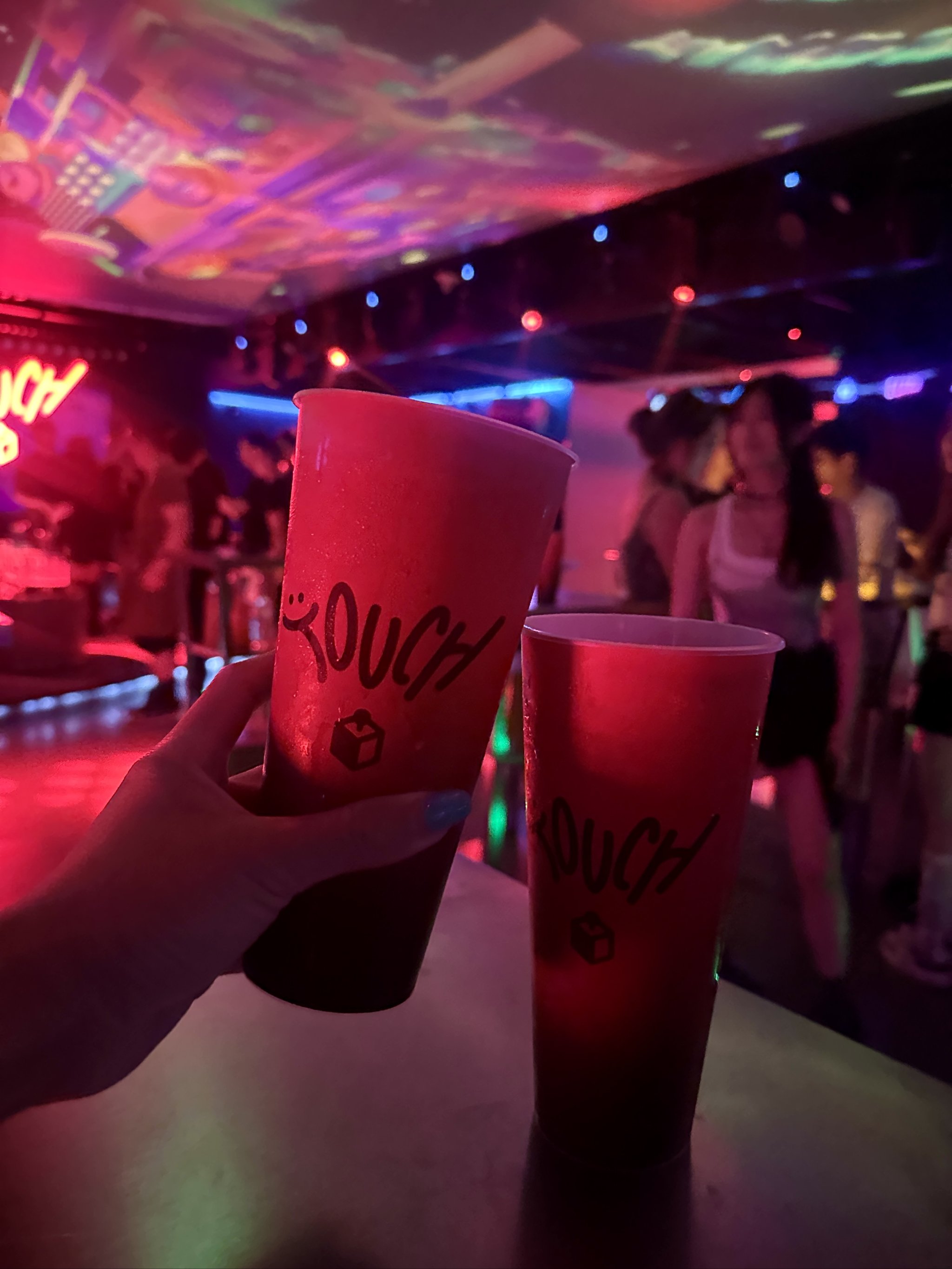 保山商务ktv在线查询，哪里有商务ktv推荐-施甸县ktv预定